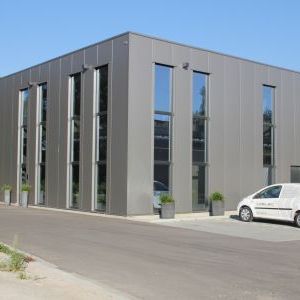 Construction of a new building for <strong>Azélec</strong>
